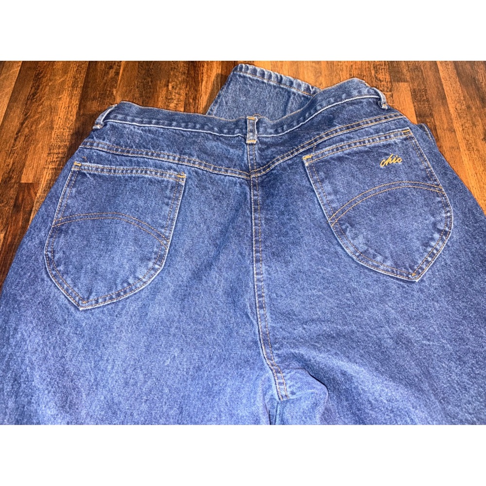 Vintage Chic High Waisted Mom Jeans Blue Denim Made in USA Size 18 Tapered Leg - Picture 7 of 9